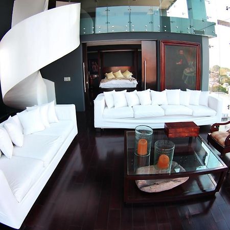 Demetria Hotel Guadalajara Eksteriør bilde